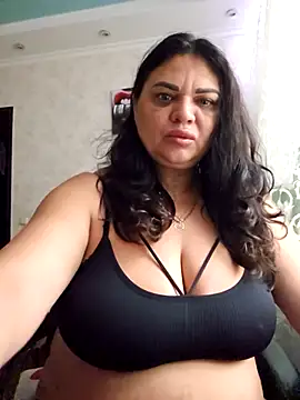 littleRikka online show from 7, 11, 2025