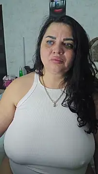 littleRikka online show from 12, 3, 2026