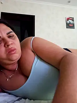 littleRikka online show from 4, 10, 2025