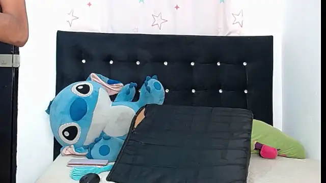 Snapshot of Blackrosse__ chatting on 17, 9, 2025 Blackrosse online show from 17, 9, 2025