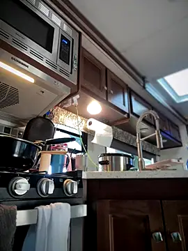  Rapunzel  online show from 1, 10, 2025