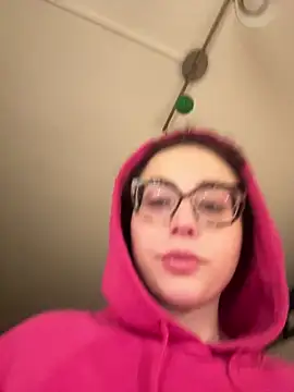 ladyturtle online show from 21, 3, 2026