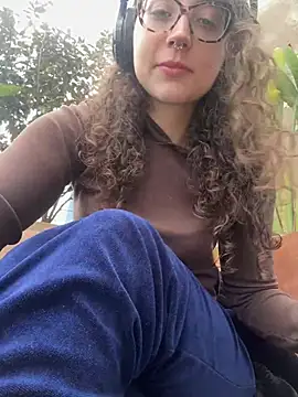 ladyturtle online show from 31, 3, 2026