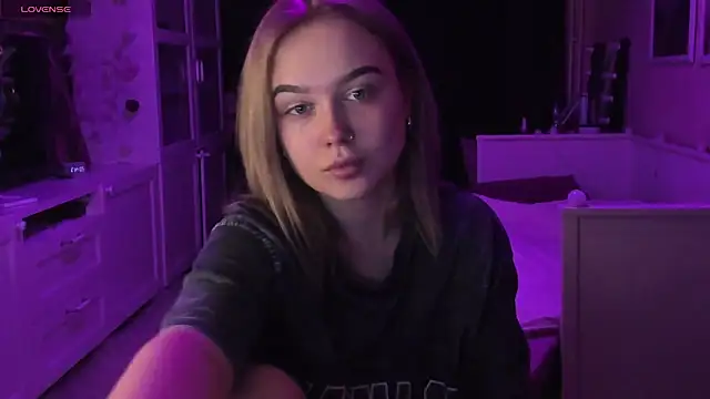 MaryDreaminess online show from 22, 1, 2025