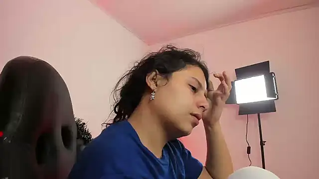 AbbyTaylorr online show from 28, 11, 2025