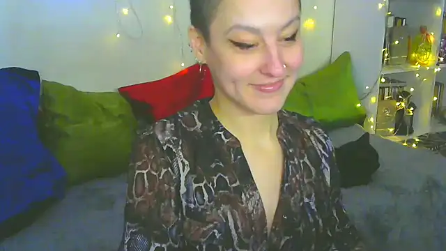 MartaBounty online show from 4, 11, 2025