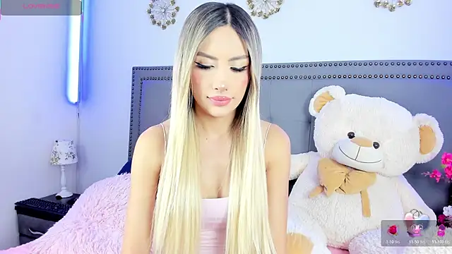 Snapshot of ale_lovee chatting on 22, 4, 2026 ale lovee online show from 22, 4, 2026