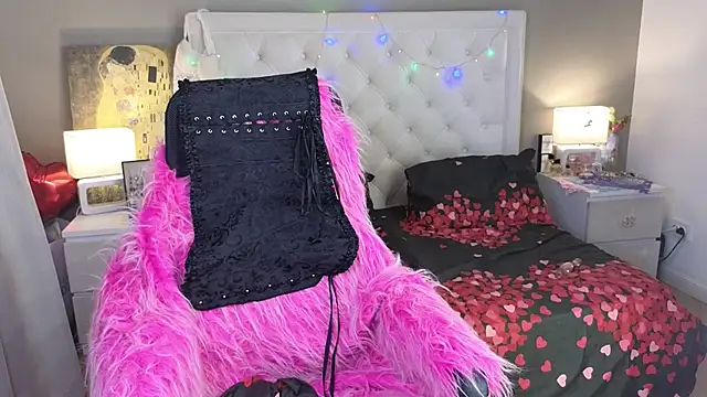 RoxalanaStar online show from 7, 3, 2026