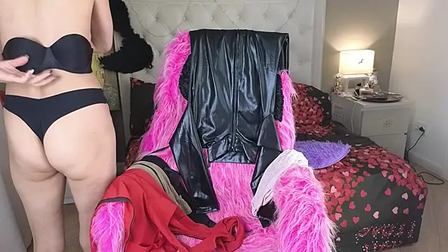 RoxalanaStar online show from 27, 6, 2026