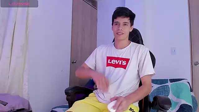 Dimitrixxx   online show from 23, 10, 2025