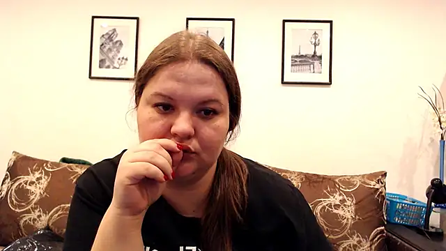 KateLuno online show from 10, 11, 2025