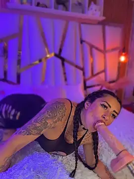 Tattooed spittingdoll online show from 15, 4, 2026