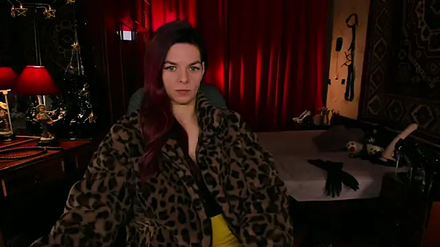 Snapshot of MargoTigress chatting on 3, 3, 2026 MargoTigress online show from 3, 3, 2026