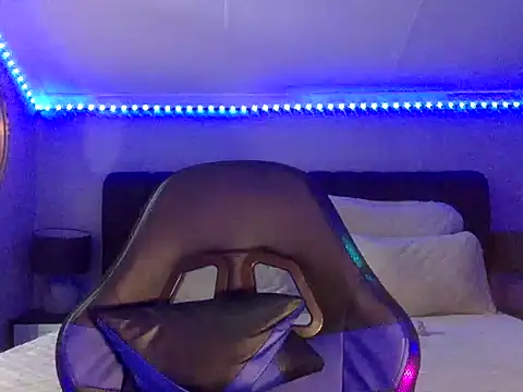 BOOTYBANGER24xx online show from 10, 9, 2025