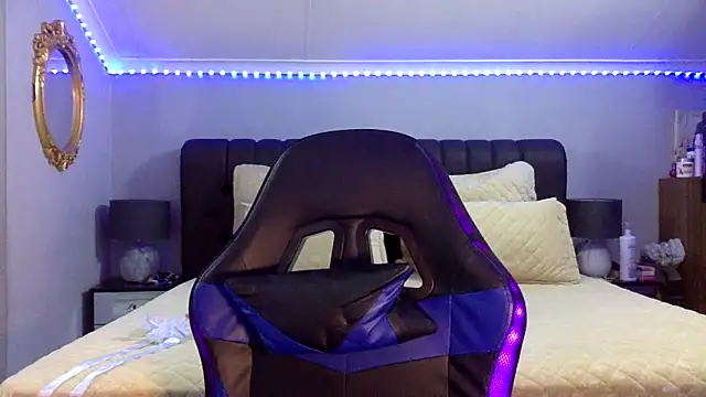 BOOTYBANGER24xx online show from 21, 11, 2025