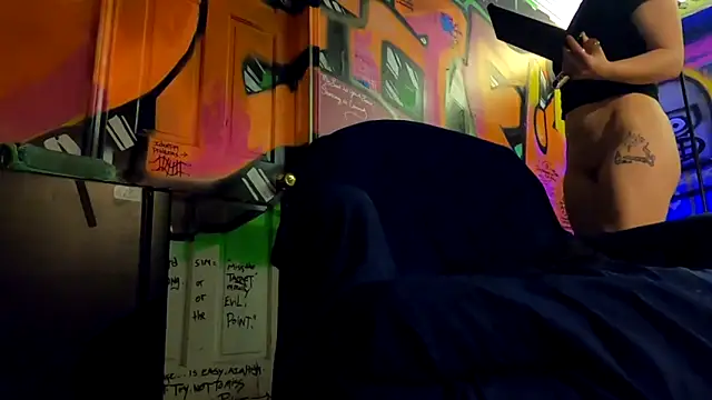 TheDaisyChaos online show from 27, 2, 2025