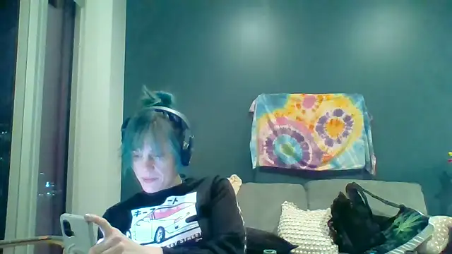 TheDaisyChaos online show from 17, 12, 2025