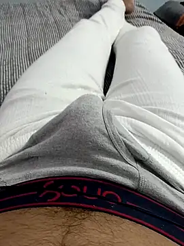 Babyucum4me online show from 7, 11, 2025