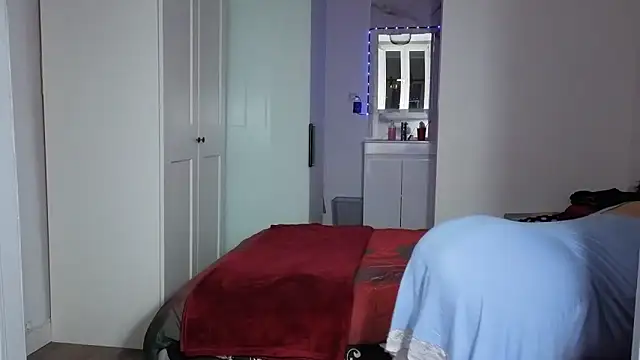 HotSpicyGujju online show from 25, 3, 2026