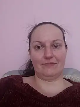 BustyLadyAlma online show from 3, 5, 2026