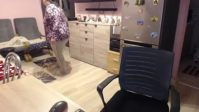 BustyLadyAlma online show from 9, 10, 2025