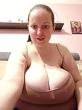BustyLadyAlma online show from 1, 6, 2026