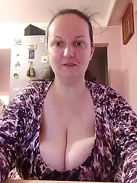 BustyLadyAlma online show from 13, 1, 2026