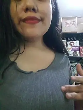 Snapshot of Kalani_Engel chatting on 8, 6, 2026 Kalani Engel online show from 8, 6, 2026