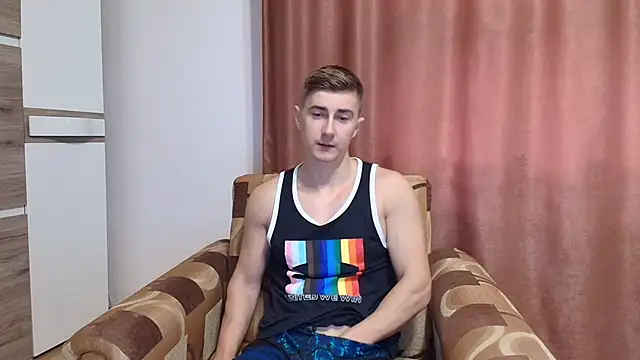 Todhorny9873 online show from 15, 1, 2025