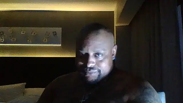 Snapshot of blaccowboy88 chatting on 27, 10, 2025 blaccowboy88 online show from 27, 10, 2025