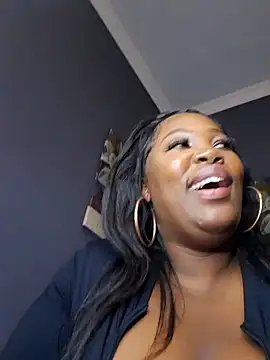 SWEETDOLLY29XX online show from 18, 7, 2026