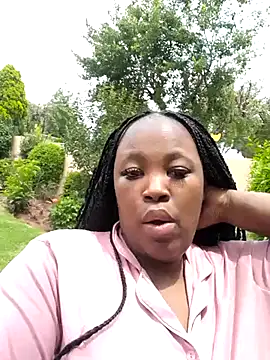 SWEETDOLLY29XX online show from 21, 12, 2025