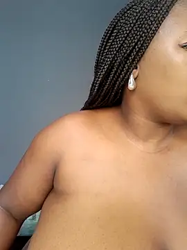 SWEETDOLLY29XX online show from 21, 3, 2025