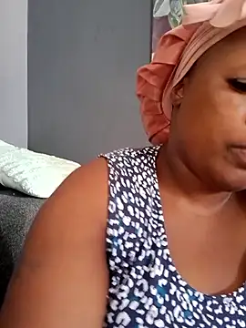 SWEETDOLLY29XX online show from 11, 2, 2026