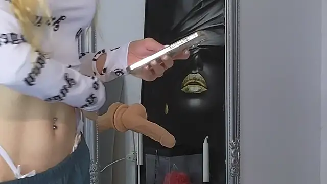 JuliaJuliette online show from 27, 9, 2025