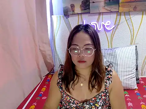 BURBERRY69 online show from 4, 3, 2026