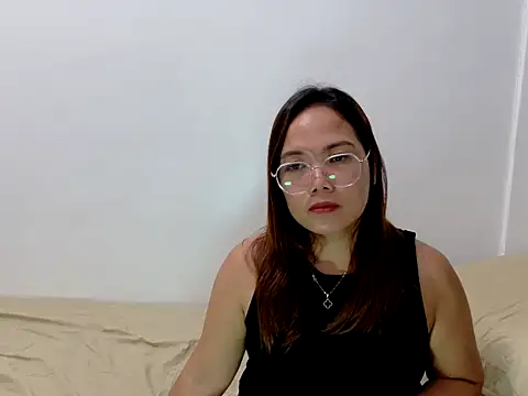 BURBERRY69 online show from 22, 5, 2026