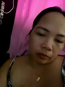 BURBERRY69 online show from 23, 11, 2025