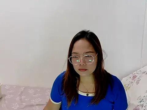BURBERRY69 online show from 15, 5, 2026