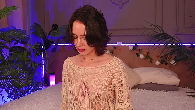 Snapshot of Devilinee chatting on 23, 10, 2025 Devilinee online show from 23, 10, 2025