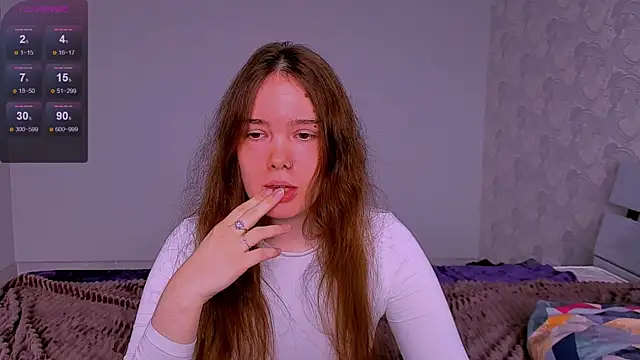 Janie JJ Curvie online show from 16, 5, 2026