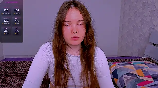Janie JJ Curvie online show from 4, 5, 2026