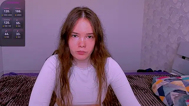 Janie JJ Curvie online show from 30, 4, 2026