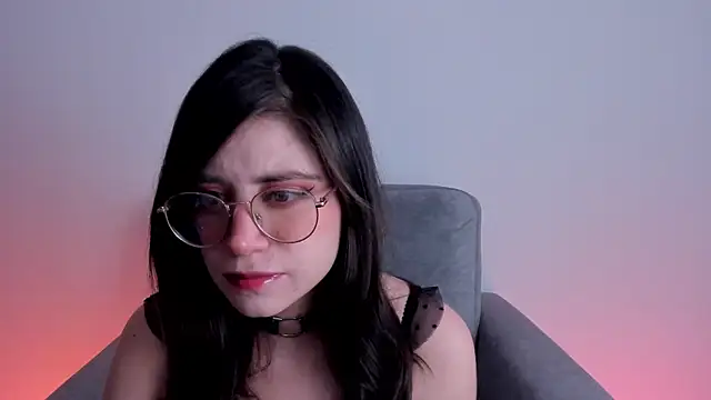 HazelKush online show from 1, 12, 2025