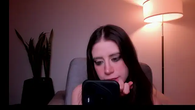 HazelKush online show from 20, 5, 2026
