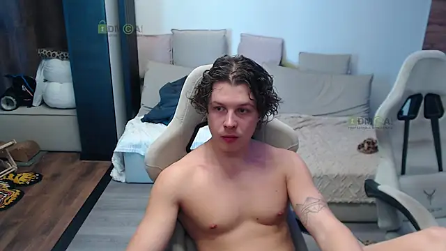 Snapshot of Sunny-Girl1 chatting on 25, 2, 2026 Sunny-Girl1 online show from 25, 2, 2026