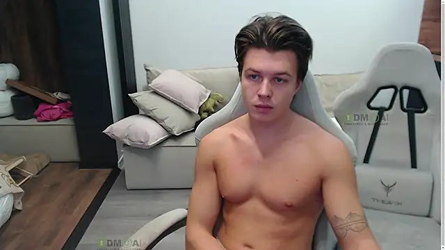 Sunny-Girl1 online show from 24, 10, 2025