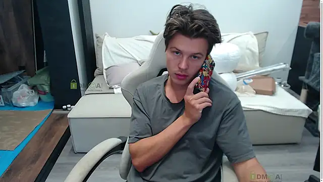 Sunny-Girl1 online show from 4, 10, 2025