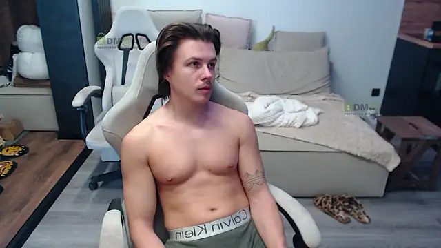 Snapshot of Sunny-Girl1 chatting on 5, 2, 2026 Sunny-Girl1 online show from 5, 2, 2026