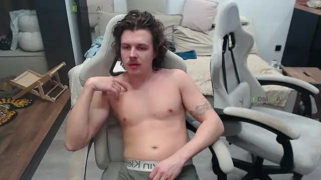 Sunny-Girl1 online show from 4, 4, 2026